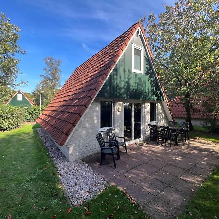 Het Familie Boshuisje - Vakantiewoning Op Prachtig Park Met Veel Faciliteiten Inc Ligbad Gramsbergen Exteriér fotografie